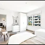 Puerto Banus Luxury Located In Harbor Apartamento *